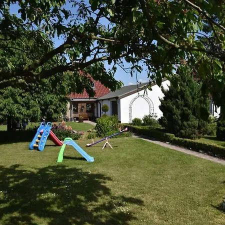 Holiday home With 2 Bedrooms Blowatz